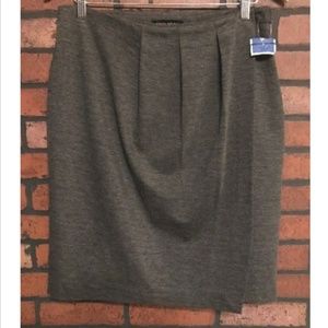 Banana Republic Knee Length Gray Skirt Women's 10